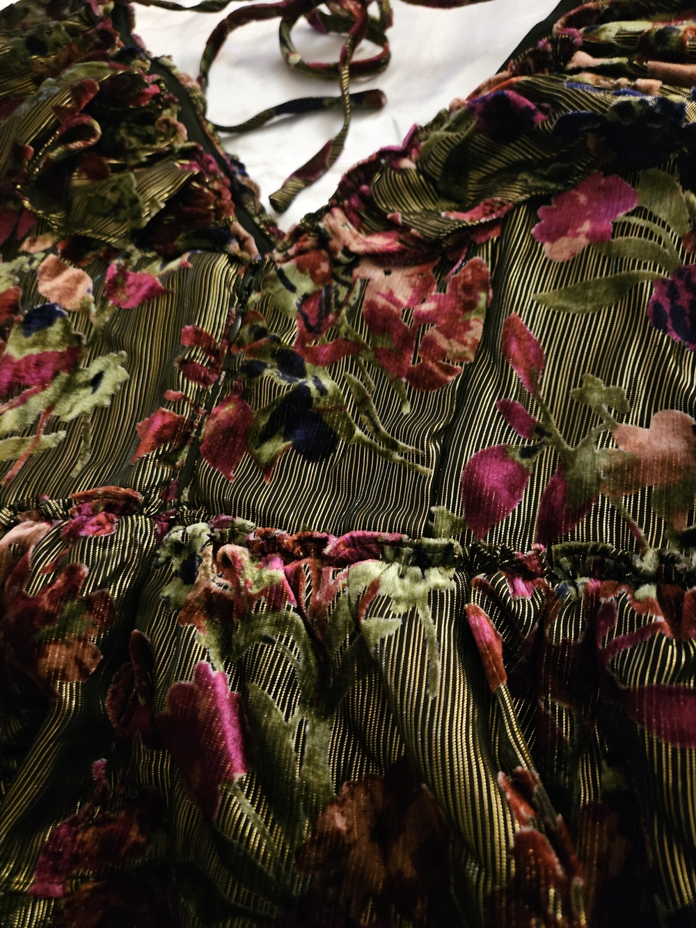 Floral Ruffled V-Neck Women’s Top in Olive Green - Picture 6 of 13